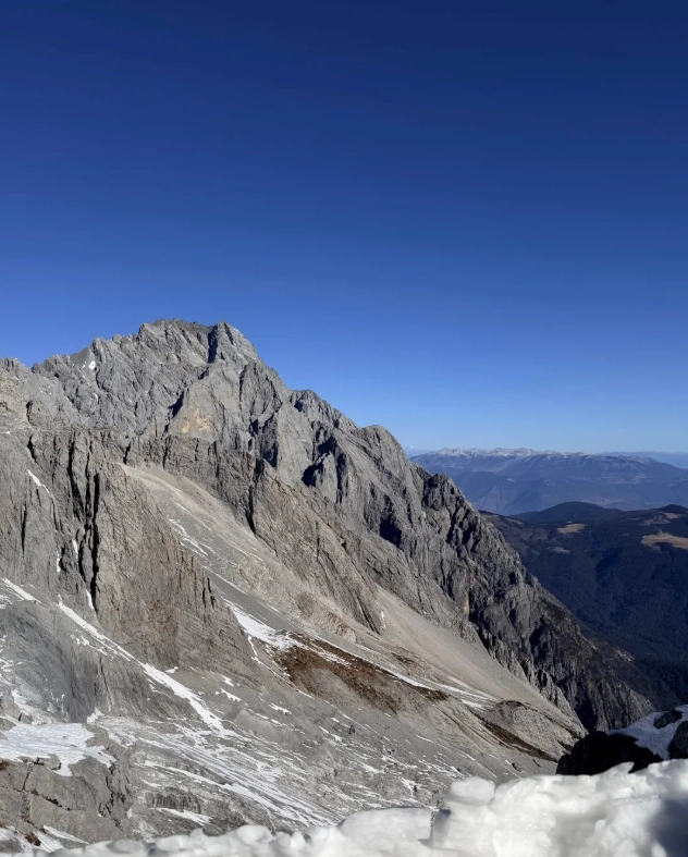 Jade Dragon Snow Mountain tips Jade Dragon Snow Mountain tips