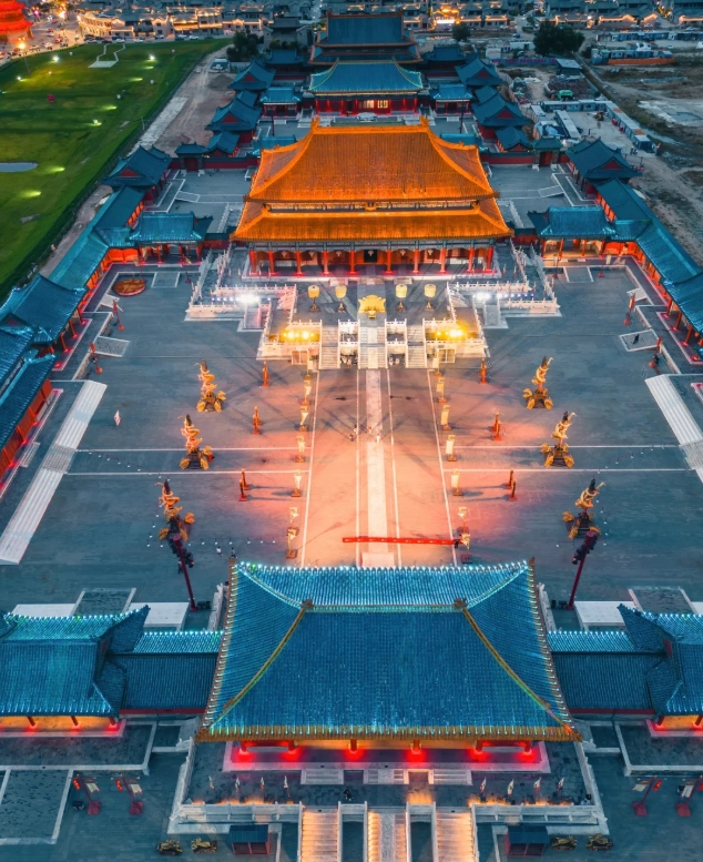 Datong Ancient City at night Datong Ancient City at night