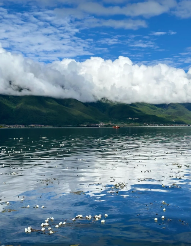 lugu lake attractions