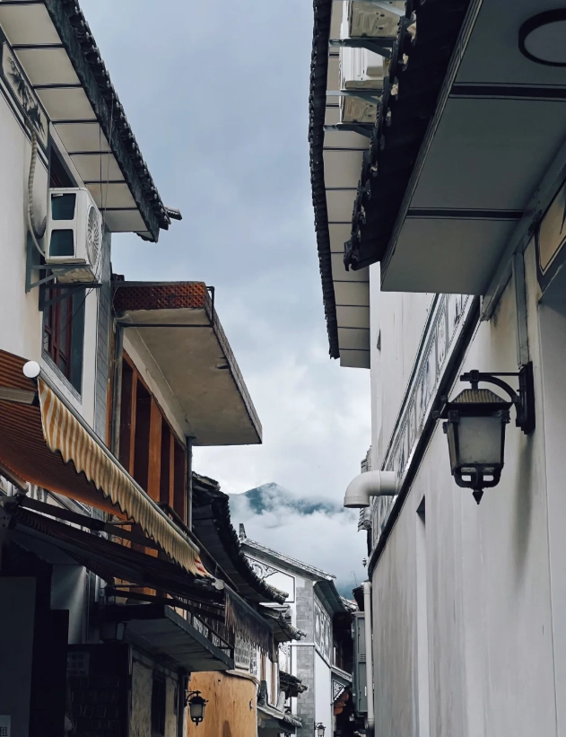 Xizhou Ancient Town from Dali Xizhou Ancient Town from Dali