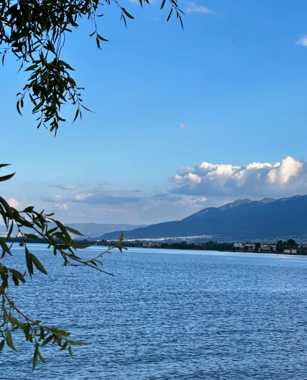 Erhai Lake bike route Erhai Lake bike route