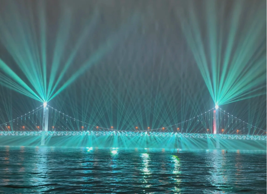 Xinghai Square night tour Xinghai Square night tour