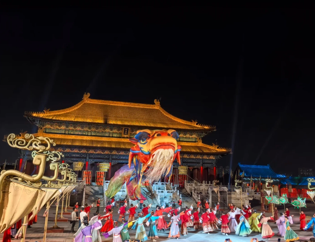 Datong Ancient City walking tour Datong Ancient City walking tour