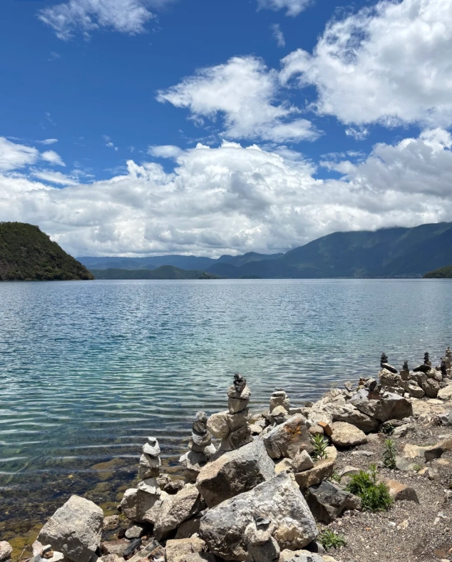 Lugu Lake travel guide Lugu Lake travel guide
