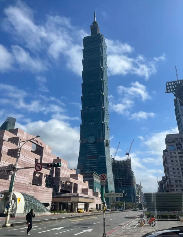 Taipei 101 observation deck tips