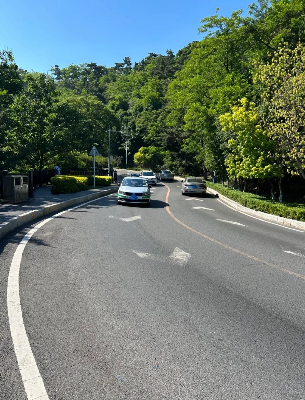 when to avoid Binhai Road crowds when to avoid Binhai Road crowds