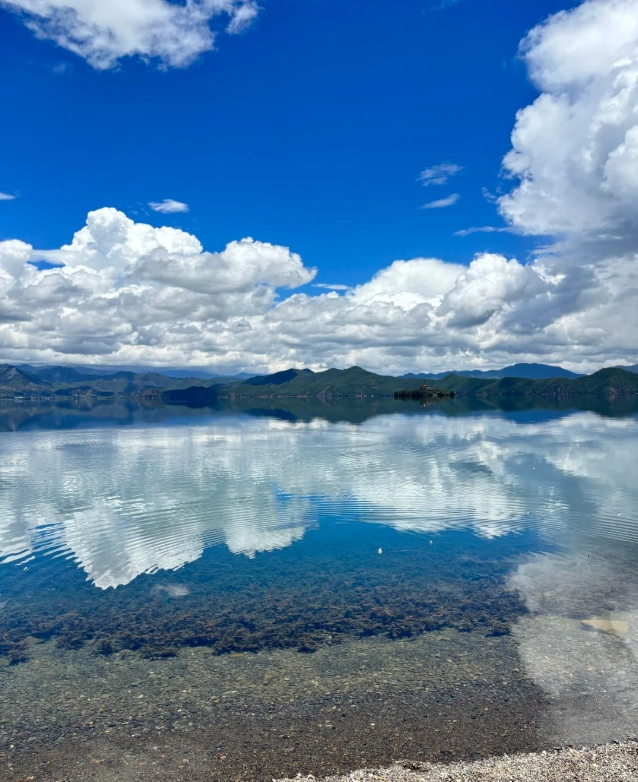 Lugu Lake Guided Tour: Insider Tips for First-Timers