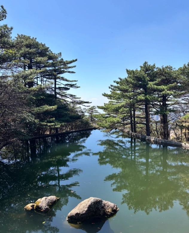 Huangshan travel guide Huangshan travel guide