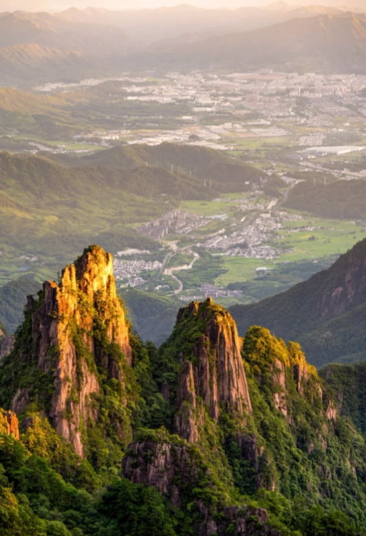 how to get to Yellow Mountain