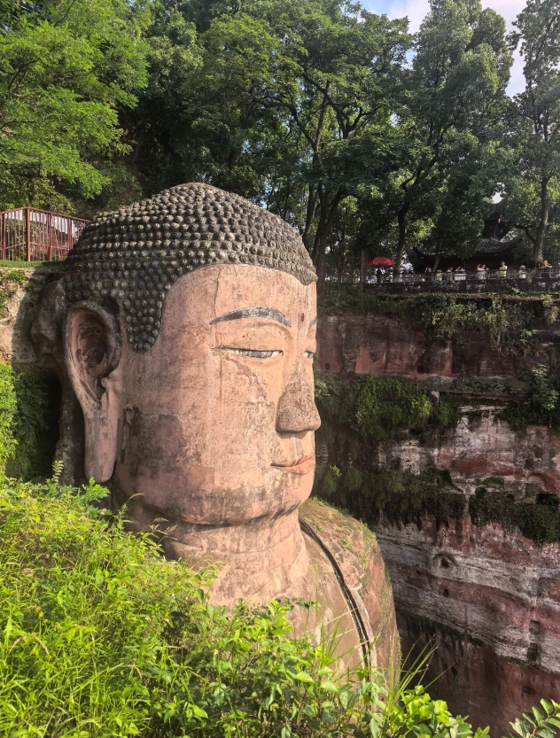 Leshan Giant Buddha Tickets: Save Money & Skip Lines