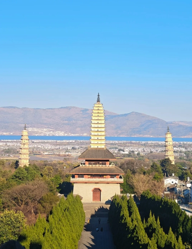Three Pagodas photography time Three Pagodas photography time