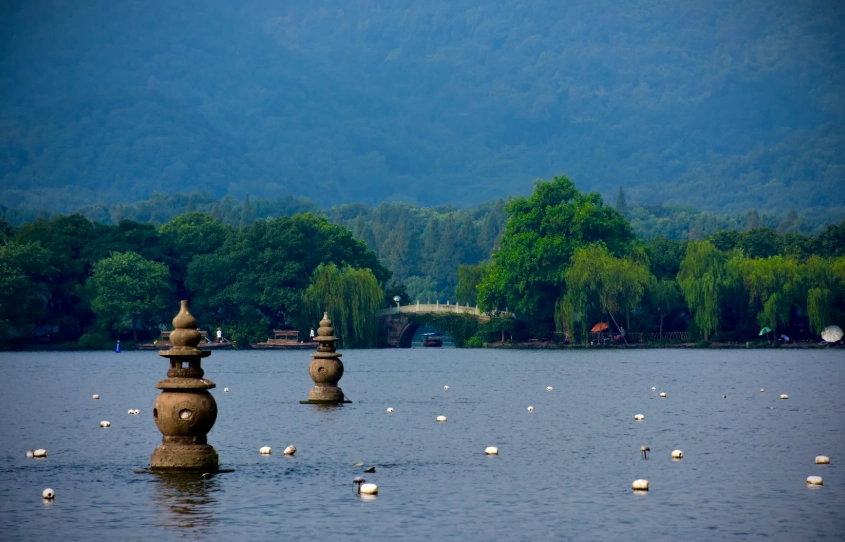 How Long to Spend at West Lake: 4-Hour to Full-Day Plan