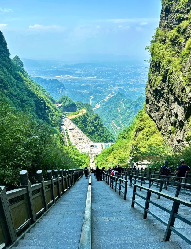 how to get to Tianmen Mountain how to get to Tianmen Mountain