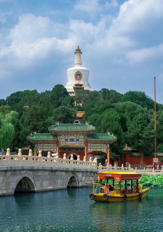 Is Beihai Park worth visiting: Honest guide for first-timers