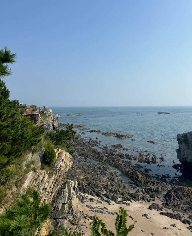 best time to visit Golden Pebble Beach best time to visit Golden Pebble Beach