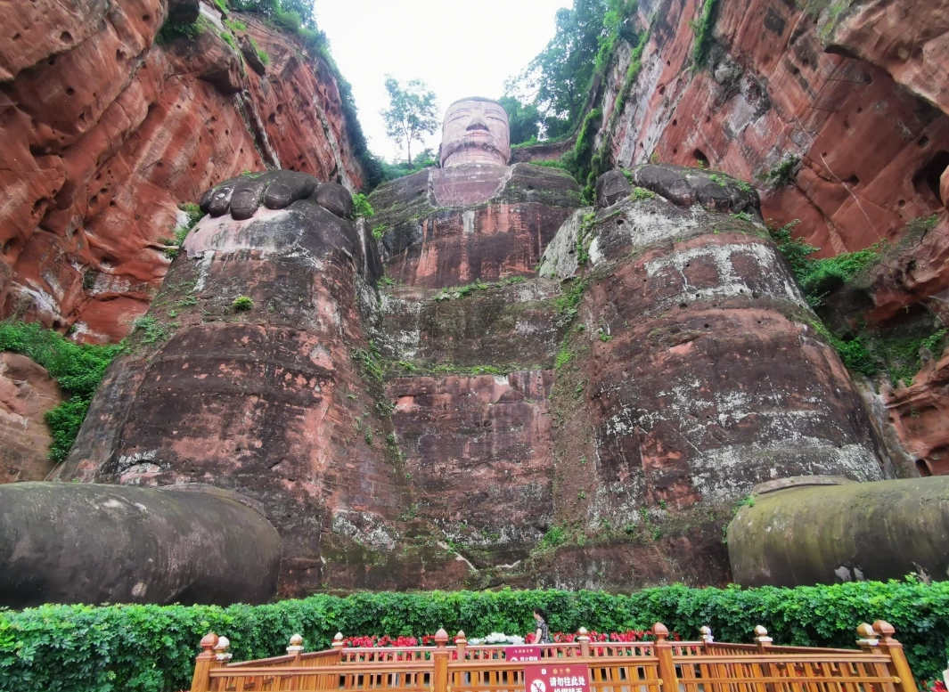 Leshan travel tips: Avoid crowds & hidden costs with insider hacks