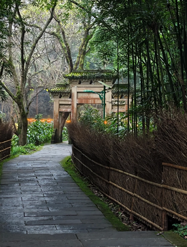 Mount Emei cable car hours