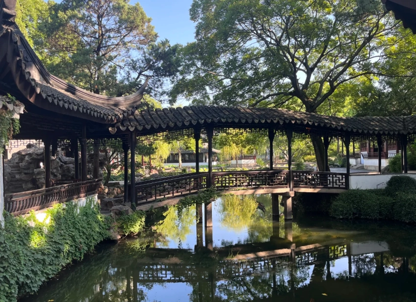 Humble Administrator's Garden Day Trip: Skip Lines & Save Money