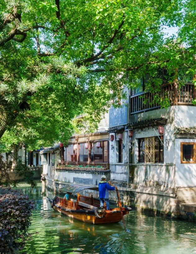 Tongli Water Town Opening Hours: Beat the Crowds & Plan Your Visit