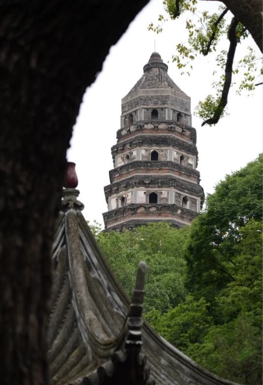 Best Time to Visit Tiger Hill Suzhou: Avoid Crowds & Catch the Best Views
