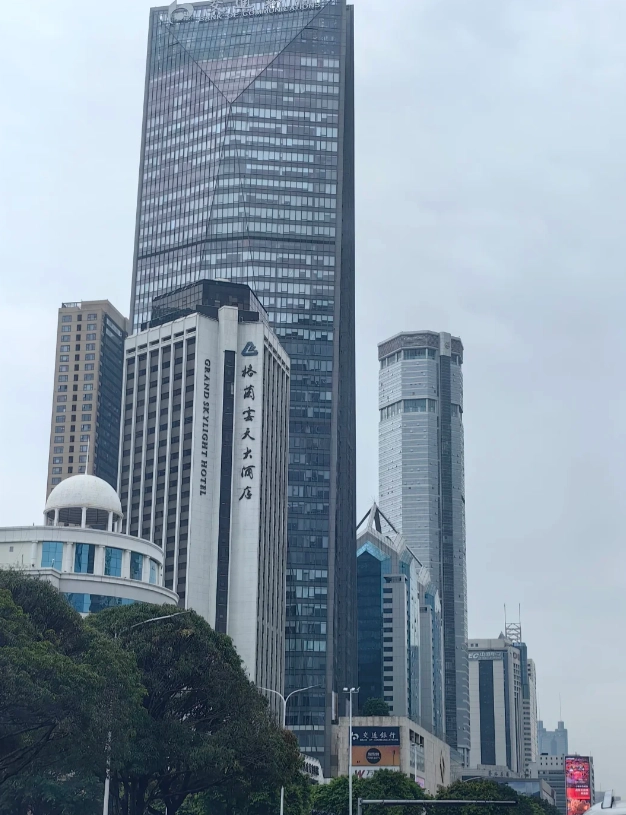 huaqiangbei shopping time