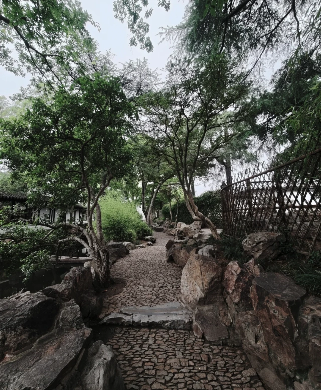 avoid queues Humble Administrator's Garden avoid queues Humble Administrator's Garden