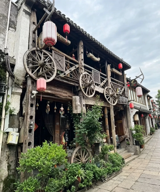 Tongli Water Town guide Tongli Water Town guide