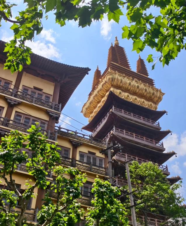 Jing'an Temple Shanghai tickets