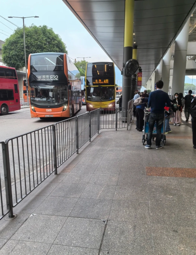 Victoria Peak from Central MTR