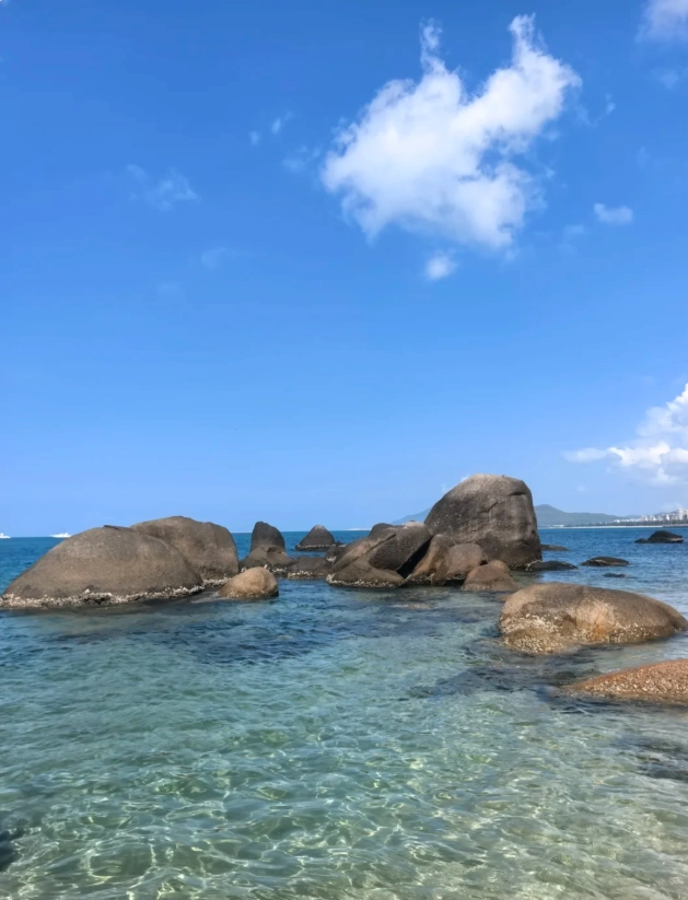 Sanya travel guide Sanya travel guide