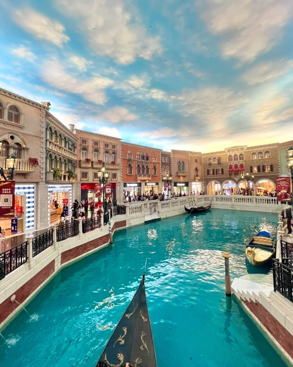 The Venetian Macao Opening Hours: What Tourists Get Wrong