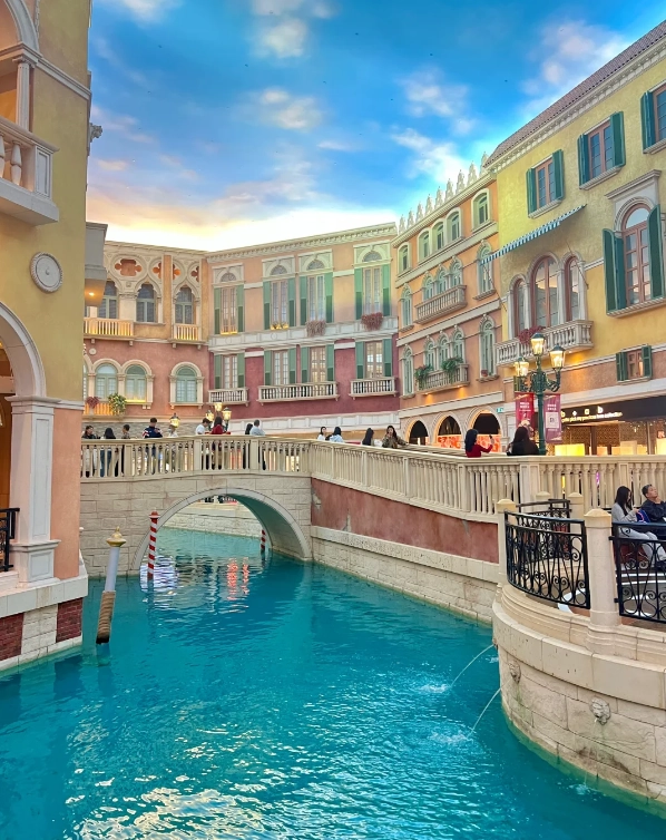 Venetian Macao shopping mall hours Venetian Macao shopping mall hours