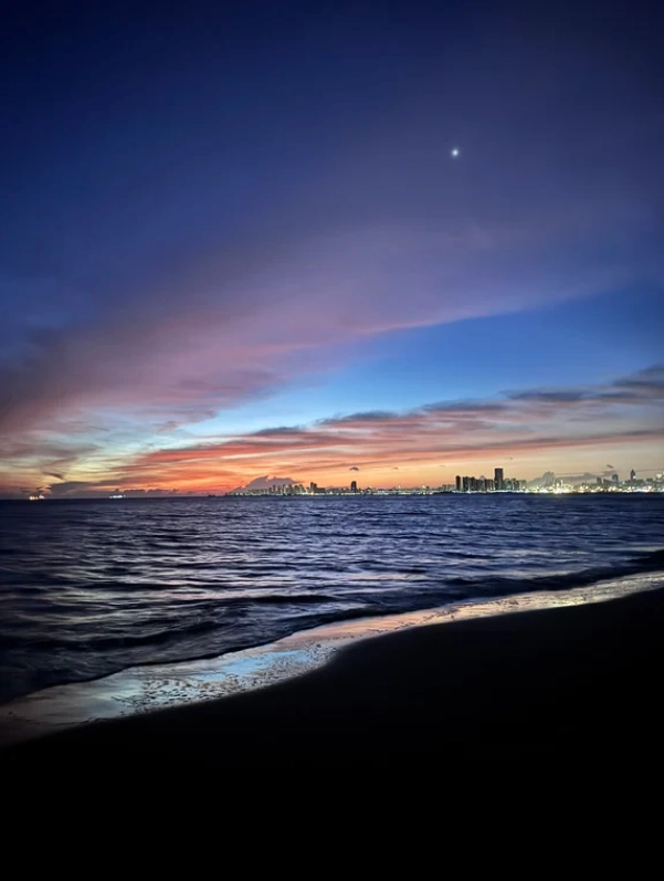 Holiday Beach Haikou: Your Honest Guide to Enjoying It