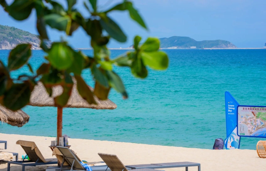 Yalong Bay hotels Yalong Bay hotels