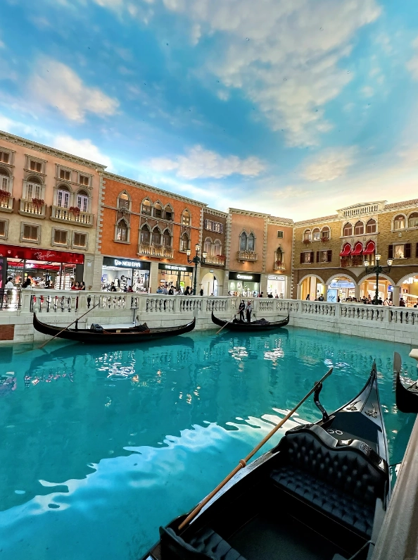 How to Visit The Venetian Macao: Skip the Crowds & Save Money