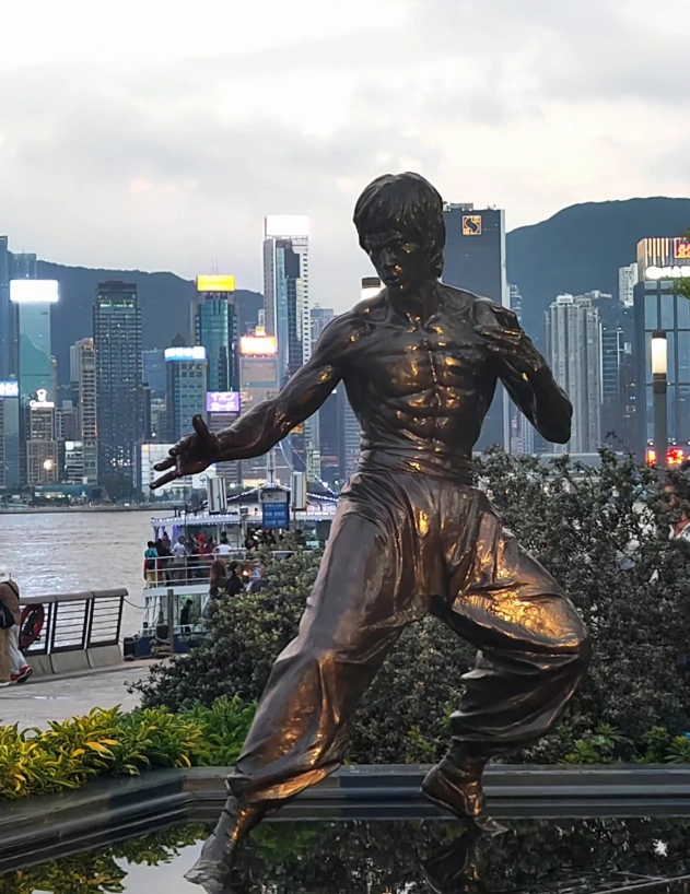 how long to stay in Hong Kong