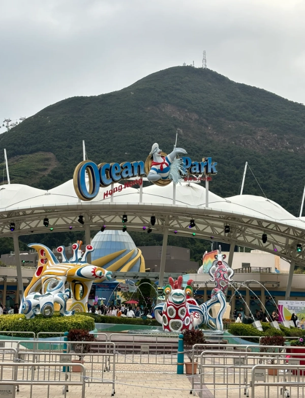 How Long to Spend at Ocean Park Hong Kong: Save Time & Skip the Rush