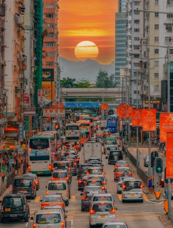 affordable Hong Kong itinerary