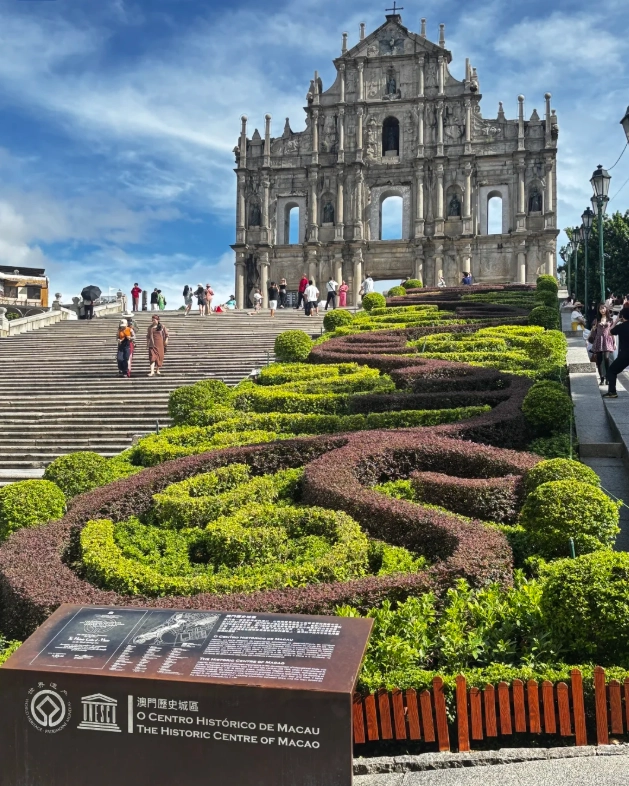 How Long to Spend at Ruins of St. Paul's: Save Time & Avoid Crowds