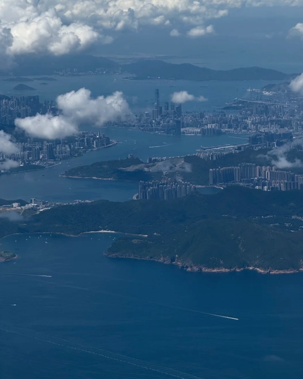 booking flights to Hong Kong