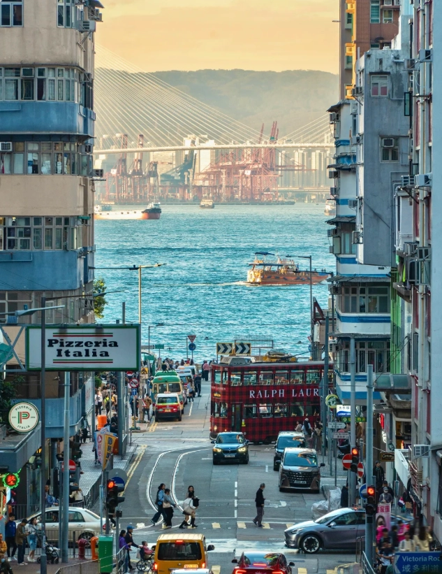 English tour guide Hong Kong