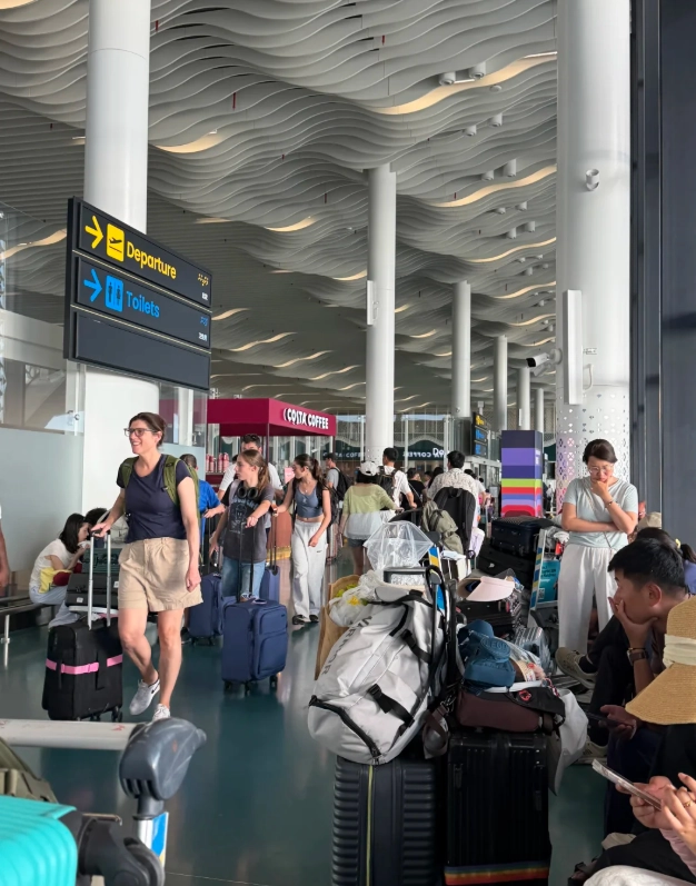 hong kong layover tips