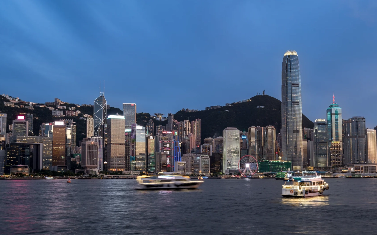 Victoria Harbour Opening Hours: Best Time to Visit and Avoid Crowds
