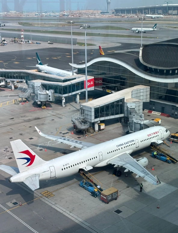 Hong Kong airport to city
