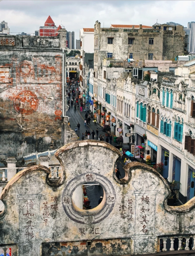 Haikou old street walking tour Haikou old street walking tour