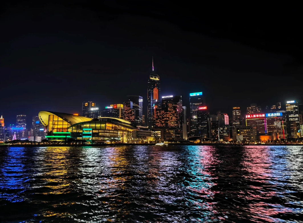 victoria harbour view victoria harbour view