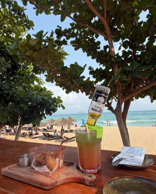 Yalong Bay hotels Yalong Bay hotels