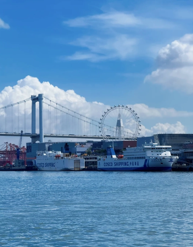 Gulangyu Island ferry foreigner Gulangyu Island ferry foreigner