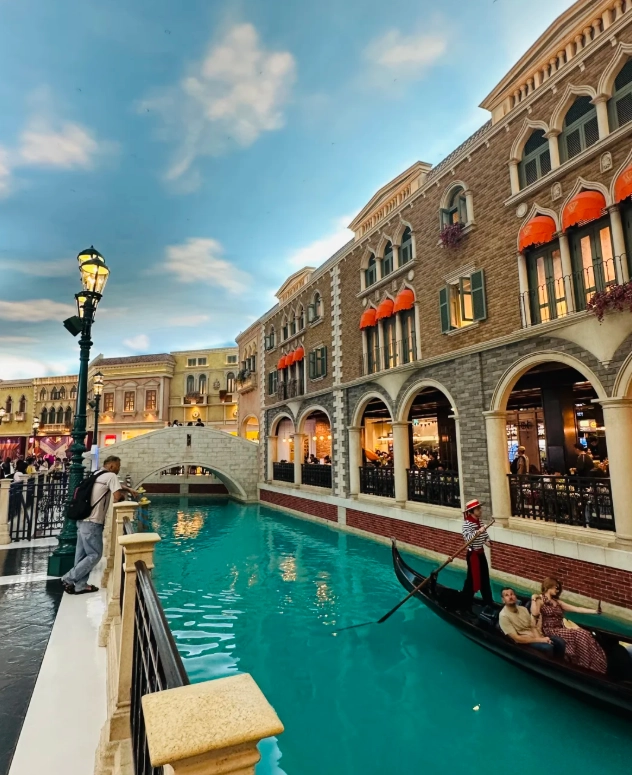 Venetian Macao Gondola Ticket: Avoid the Crowds