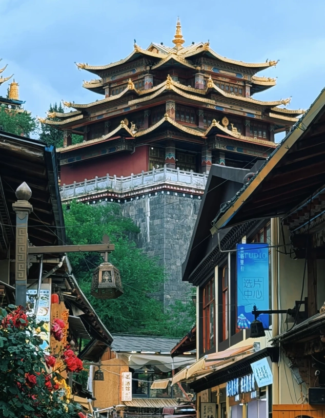 Shangri-La travel guide Shangri-La travel guide
